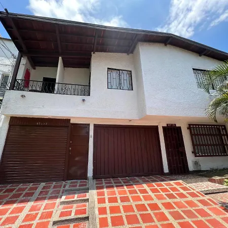 Apartamento Amoblado Sector Laureles-Estadio Hasta 6 Personas - Praga Medellin Exterior photo
